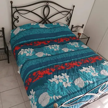 Апартаменты Confortable A Frejus, 35 M² Avec Balcon Agreable